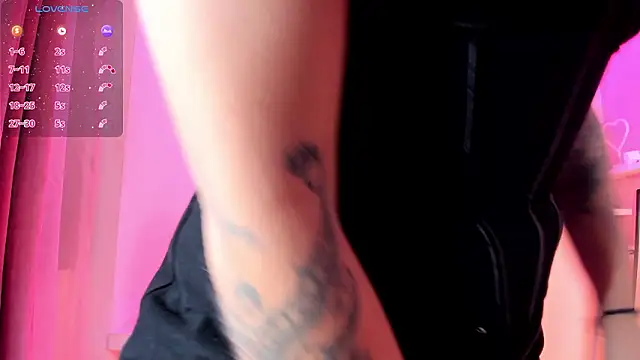 Valkiria ponce online show from February 2026 06:46:01 AM