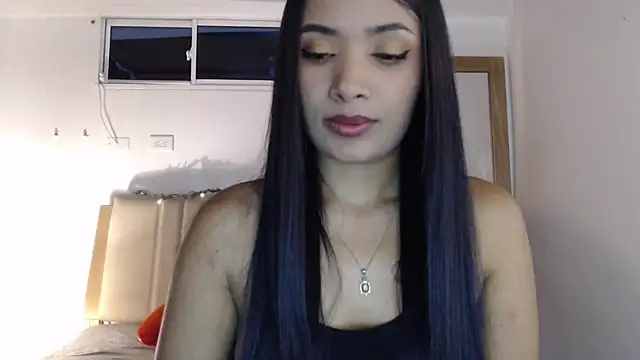 Snapshot of sabrina_brunette chatting on May 2026 04:08:01 AM sabrina brunette online show from May 2026 04:08:01 AM