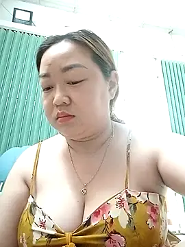 VyOanh2K online show from September 2025 04:06:01 AM