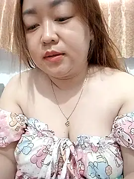 VyOanh2K online show from October 2025 08:12:01 AM