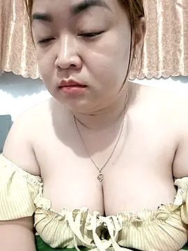 VyOanh2K online show from November 2025 03:56:02 PM