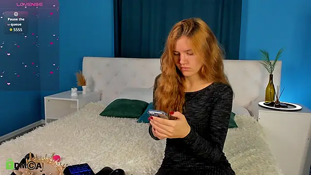 Eva  Lewis online show from November 2025 01:07:02 AM