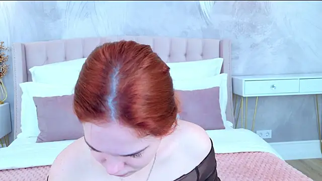 Snapshot of DeniseReese chatting on November 2025 02:32:01 AM DeniseReese online show from November 2025 02:32:01 AM