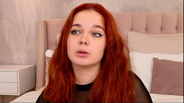 Snapshot of DeniseReese chatting on November 2025 03:02:01 PM DeniseReese online show from November 2025 03:02:01 PM