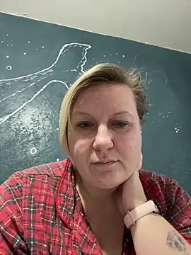 CuteHanna online show from December 2025 08:31:02 AM