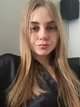 GraceTorrez online show from January 2025 11:00:02 AM