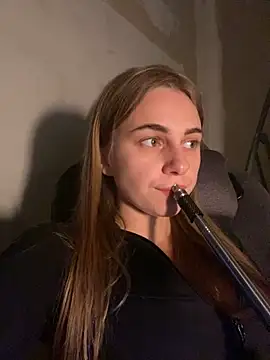 GraceTorrez online show from January 2025 05:04:02 PM