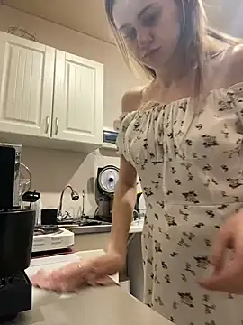 GraceTorrez online show from February 2025 07:45:02 AM