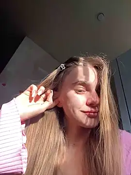 GraceTorrez online show from March 2025 04:52:01 AM