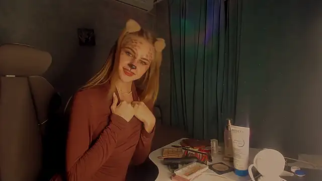 GraceTorrez online show from November 2025 08:42:02 PM