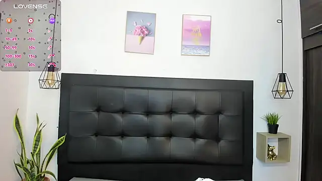 Snapshot of sweet_abby1 chatting on December 2024 12:23:02 PM sweet abby1 online show from December 2024 12:23:02 PM