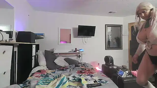 sissytrapdolly24 online show from March 2026 09:26:01 AM