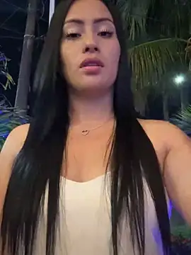 Sara luna  online show from November 2025 01:26:01 AM