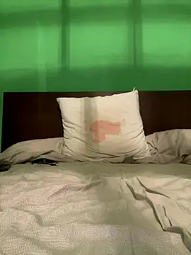 Snapshot of tubfunaske chatting on November 2025 05:50:02 AM tubfunaske online show from November 2025 05:50:02 AM