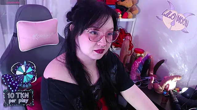 LiloMoon69 online show from January 2026 02:38:02 AM