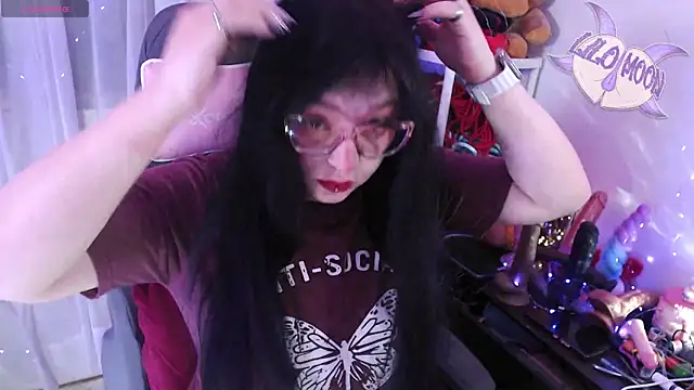 LiloMoon69 online show from March 2026 01:18:01 PM