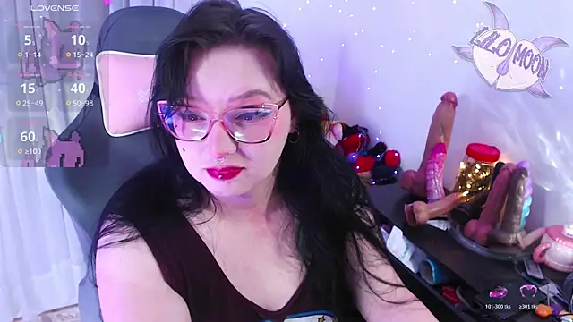 LiloMoon69 online show from April 2026 02:50:02 AM