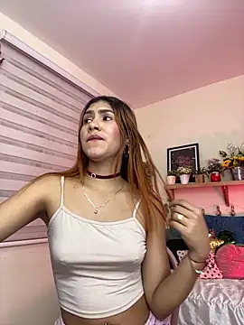 soy sarah  online show from March 2025 06:24:01 AM