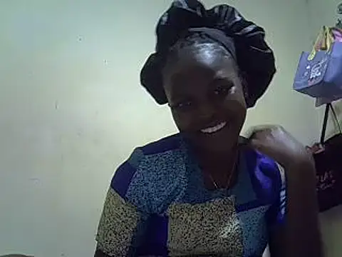 Snapshot of pretty_vivy chatting on January 2025 04:54:02 PM pretty vivy online show from January 2025 04:54:02 PM