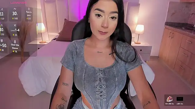 amelie jhons online show from November 2025 08:31:01 PM