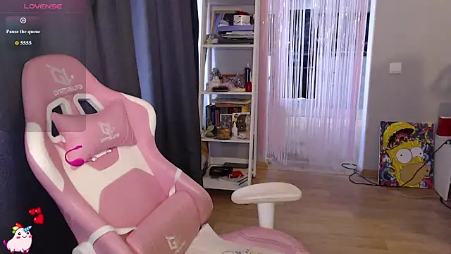 CherryXGirll online show from April 2026 12:09:02 PM