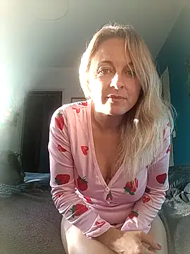 Snapshot of cassiehotsexy chatting on September 2025 07:34:02 AM cassiehotsexy online show from September 2025 07:34:02 AM