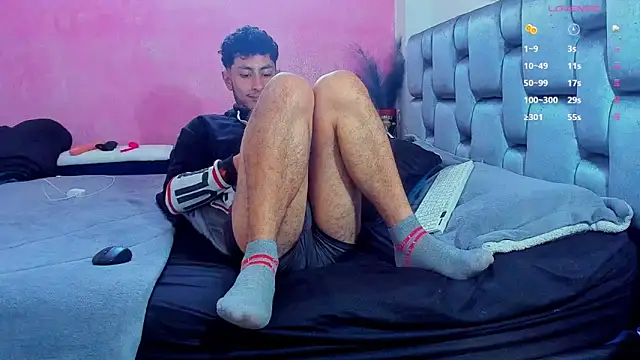 Piggy Eddy online show from March 2025 12:44:02 PM