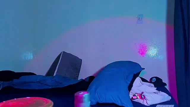 Piggy Eddy online show from February 2026 02:34:02 AM