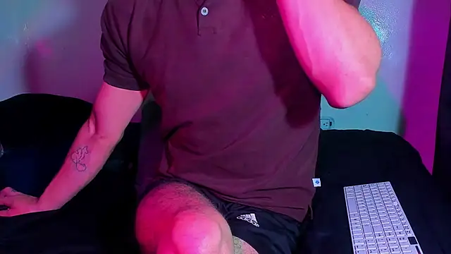 Piggy Eddy online show from March 2026 12:52:02 AM