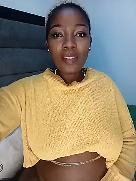 Snapshot of bigbootyboohle chatting on March 2025 06:43:02 PM bigbootyboohle online show from March 2025 06:43:02 PM