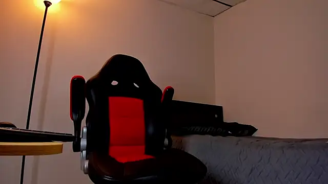 Snapshot of james_connor2 chatting on March 2025 09:37:01 PM james connor2 online show from March 2025 09:37:01 PM