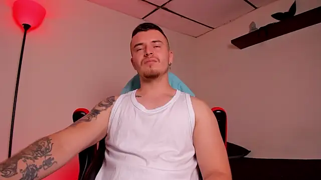 Snapshot of james_connor2 chatting on October 2025 04:35:02 PM james connor2 online show from October 2025 04:35:02 PM