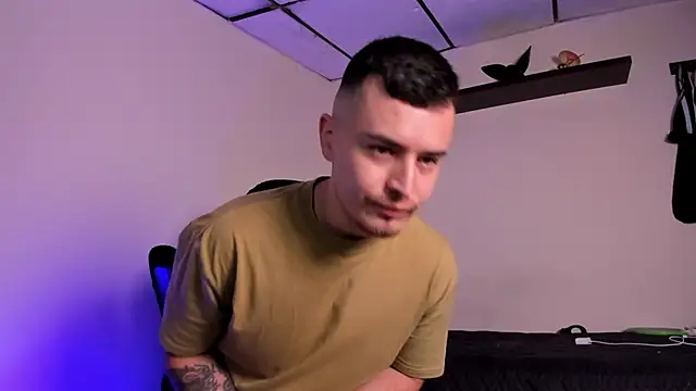 Snapshot of james_connor2 chatting on December 2025 07:31:02 PM james connor2 online show from December 2025 07:31:02 PM