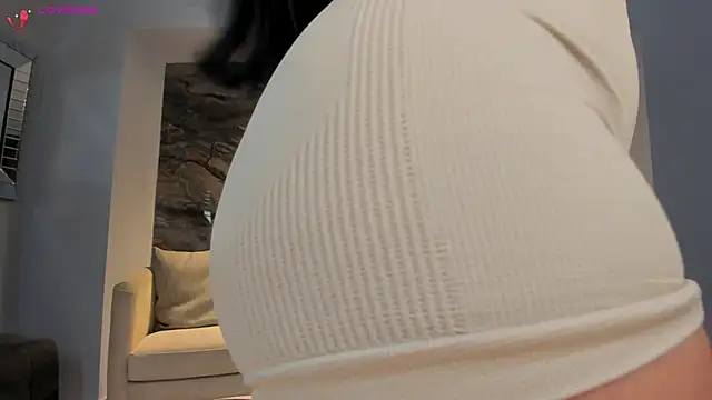 Snapshot of NatyFerrer_ chatting on January 2025 10:38:01 AM NatyFerrer online show from January 2025 10:38:01 AM