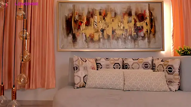 Snapshot of NatyFerrer_ chatting on February 2025 05:09:01 PM NatyFerrer online show from February 2025 05:09:01 PM