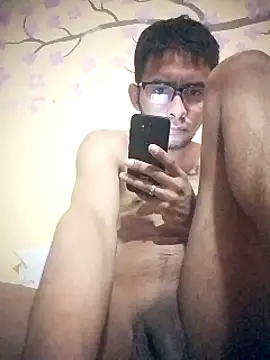 Snapshot of VL25DN26 chatting on January 2025 01:08:01 AM VL25DN26 online show from January 2025 01:08:01 AM