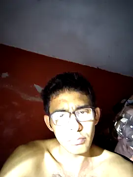 Snapshot of VL25DN26 chatting on September 2025 05:22:01 AM VL25DN26 online show from September 2025 05:22:01 AM