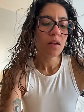 ValeriEvan online show from November 2025 08:30:01 PM