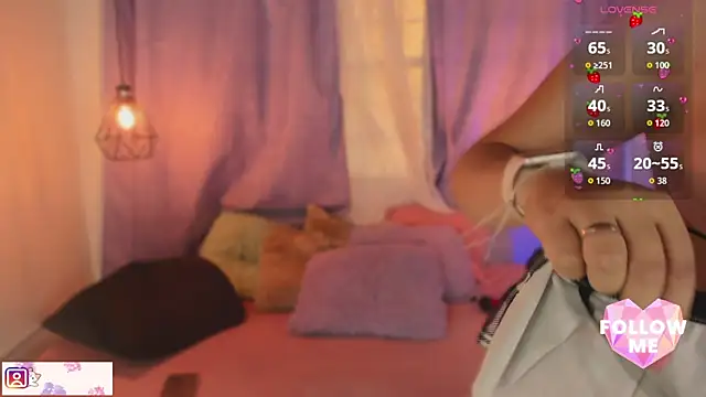 Wild lilhy online show from September 2025 07:38:01 PM