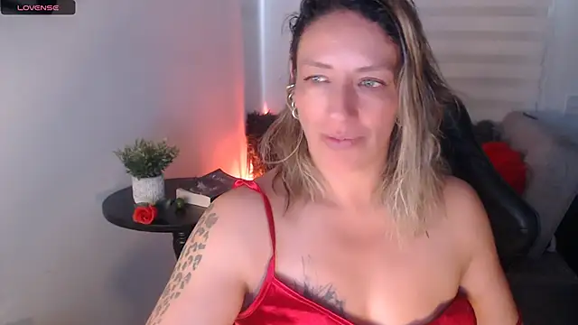 steisyhills online show from February 2025 01:17:02 PM
