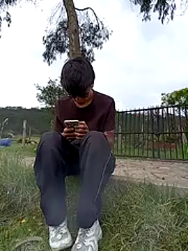 Snapshot of Cuervo_maniaco chatting on November 2025 03:47:01 PM Cuervo maniaco online show from November 2025 03:47:01 PM