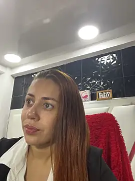 Snapshot of AnnbellaRosse chatting on February 2025 07:17:02 PM AnnbellaRosse online show from February 2025 07:17:02 PM