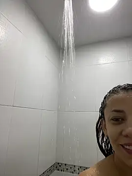 Snapshot of AnnbellaRosse chatting on March 2025 02:32:02 PM AnnbellaRosse online show from March 2025 02:32:02 PM