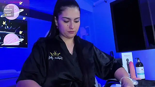 Snapshot of TifanyWhite_ chatting on February 2025 02:24:02 AM TifanyWhite online show from February 2025 02:24:02 AM