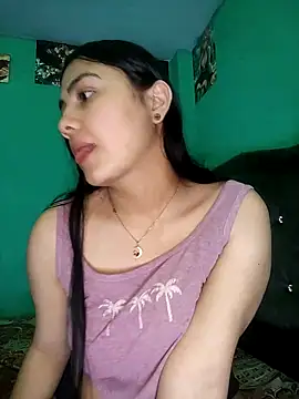 Nahiara velez online show from May 2026 11:46:02 PM