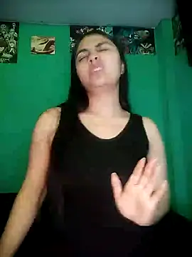 Snapshot of Nahiara_velez chatting on June 2026 11:31:01 PM Nahiara velez online show from June 2026 11:31:01 PM