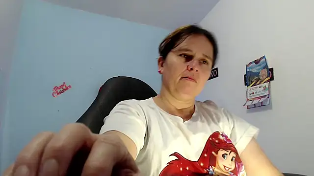 victoria jones online show from March 2026 12:54:02 PM