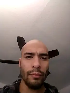 Snapshot of JohnnyDeep187 chatting on December 2024 03:31:02 PM JohnnyDeep187 online show from December 2024 03:31:02 PM