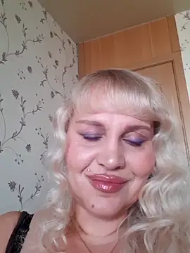 IsabellaBoni online show from April 2026 06:22:01 AM