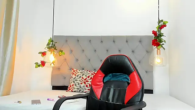 Snapshot of Santy_carrington chatting on December 2024 12:55:02 PM Santy carrington online show from December 2024 12:55:02 PM